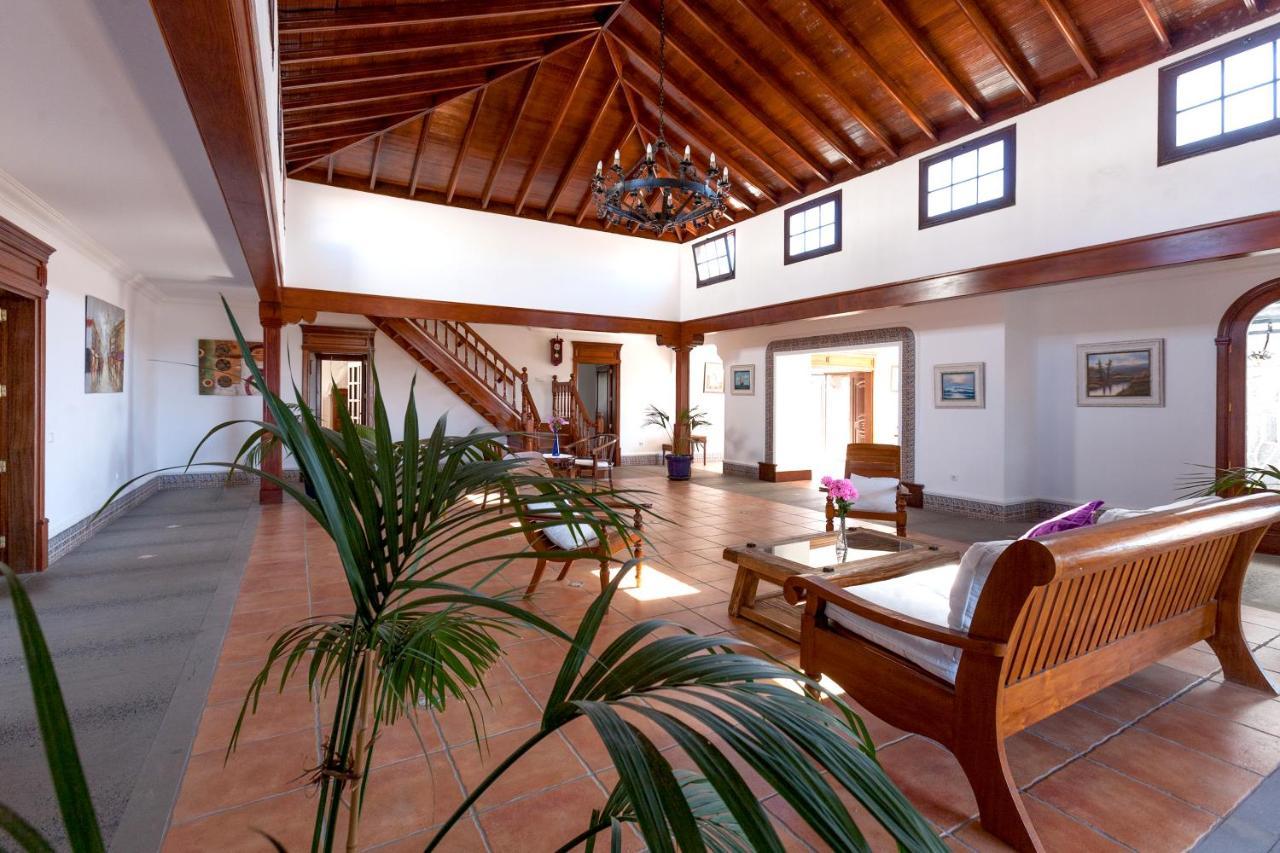 Villa Bellavista De Los Valles Teguise  Exterior photo