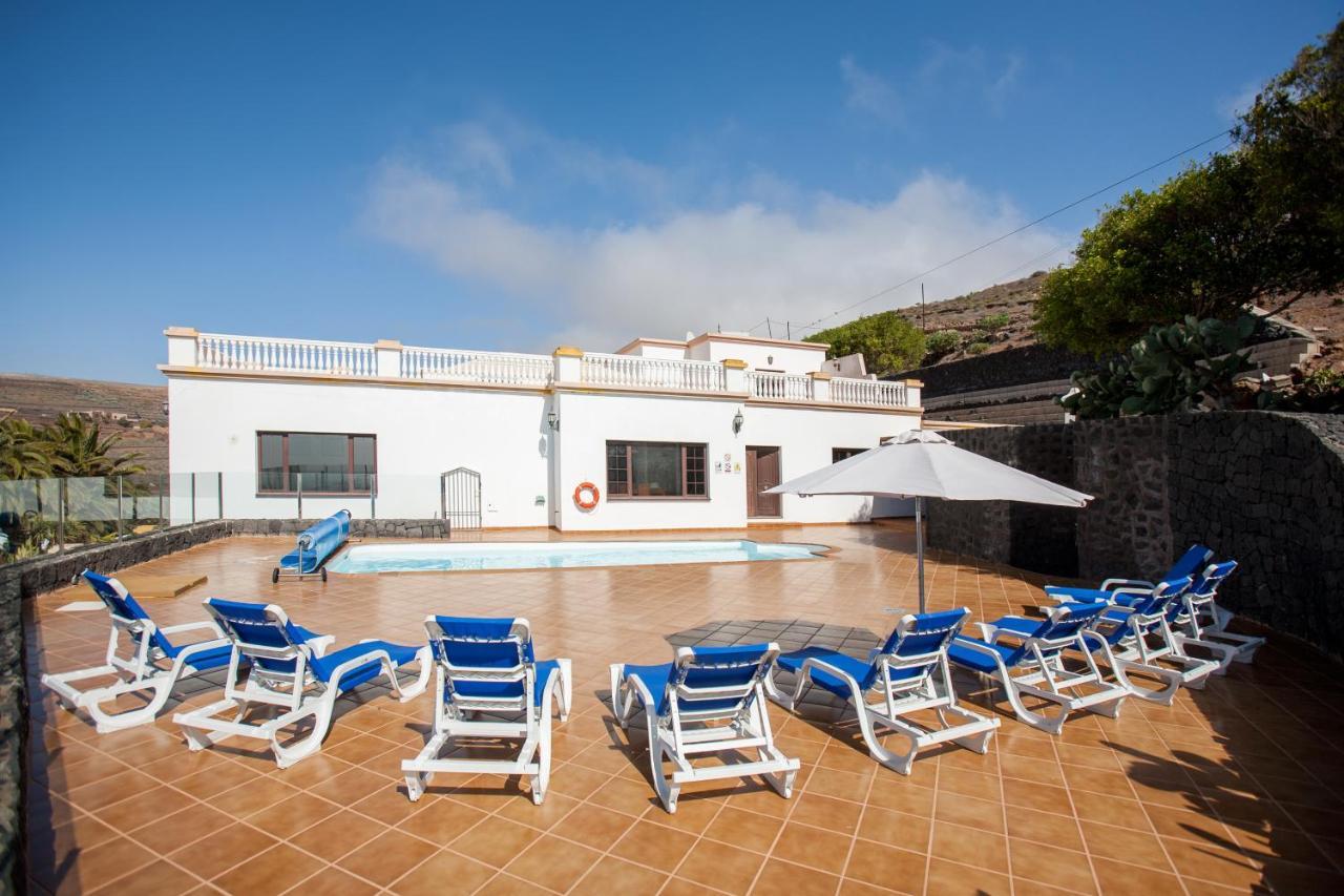 Villa Bellavista De Los Valles Teguise  Exterior photo